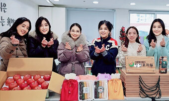 맛있게 드시고,  새해 복 많이 받으세요!